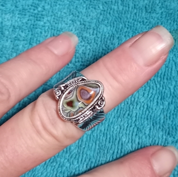 Silvertone Mulricolor Colorful Ring Intricate Design - Picture 1 of 5